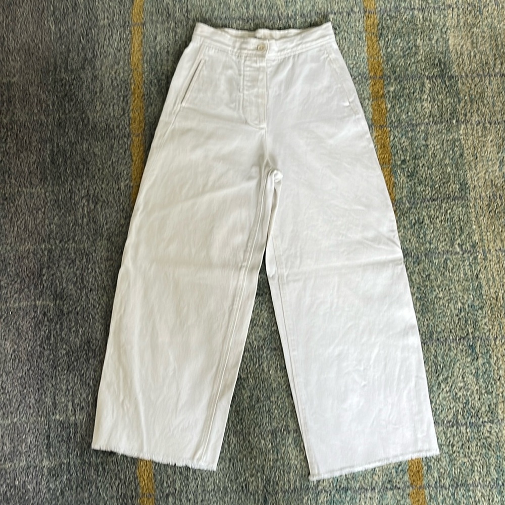 Aritzia Wilfred Wide Leg White Jean, Size 2